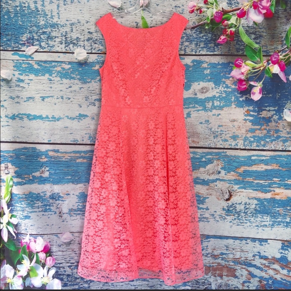 Betsey Johnson Dress 💕 Coral Lace Overlay Tea length - Absolutely beautiful!